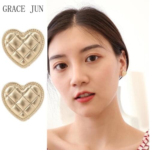 GRACE JUN Hot Sale Gold Color Screw Clip on Earrings No Pierced for Women Fashion Love Heart Shape Ear Cuff Earrings 2021 New