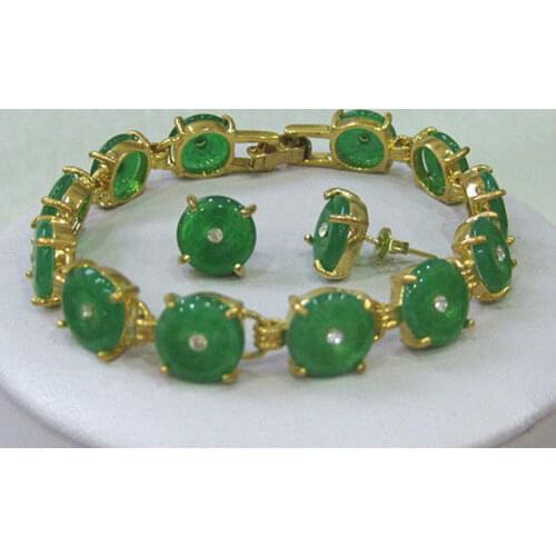 PRETTY AAA NATURAL GREEN JADE BRACELET EARRINGS SET