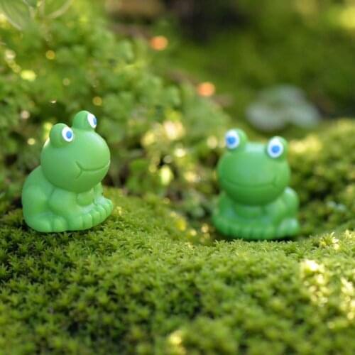 2 Pcs/lot Miniature Frog Resin Craft DIY Animal Decorative Crafts Fairy Garden Decoration Micro Landscape Terrarium FigurinesNEW