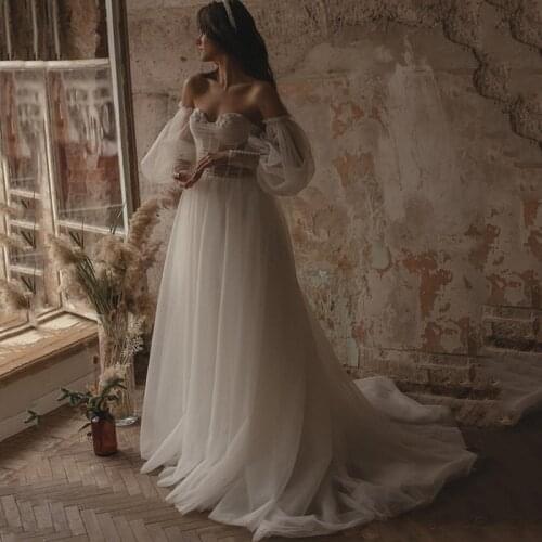 Fairy Boho Wedding Dresses 2021 Puff Long Sleeve Bride Dress Beads Vintage Wedding Gowns Beach Robe de Mariage Sweetheart