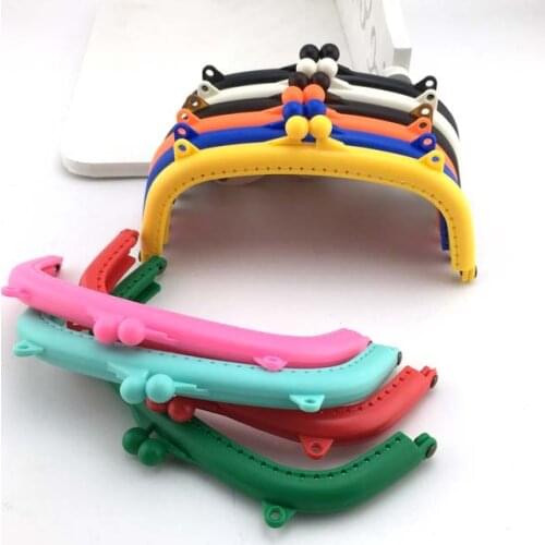 K395 frosted resin pinhole Hand sewing purse frame 15CM plastic Kiss Clasp DIY coin purse handmade materials Accessories 3pcs