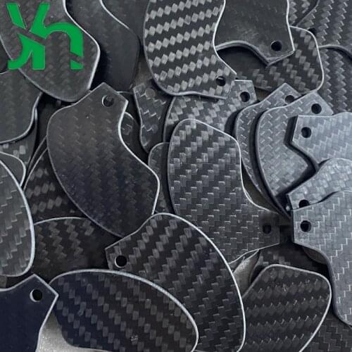 Cheap carbon fiber style, real carbon fiber keychain, pendant feedback activity, thickness 0.4MM, DIY creative modification