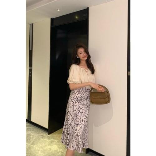 Garbociaga High Quality Belted Pleated Jacket