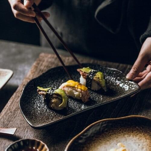 Creative half moon plate Japanese style tableware ceramic plate flat dish plate restaurant restaurant snack plate snack plate