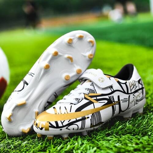 ZHENZU Boys Girls Soccer Shoes Football Boots TF/FG Kids Cleats Training Sport Sneakers