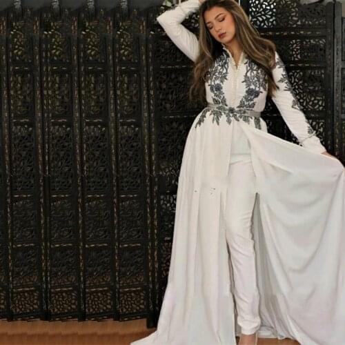 White Long Sleeve Jumpsuit Muslim Evening Dresses V Neck Black Lace Appliques Overskirt Train Arabic Moroccan Formal Gowns