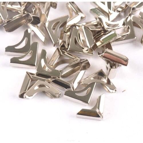 Silver Book Corners Protector For Albums Menus Metal Crafts Diy Folders Decor Scrapbooking Accessories 100pcs 10x10x3mm c1844
