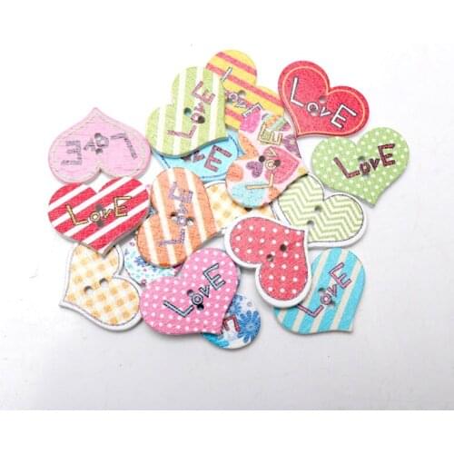 50pcs mixed love heart Pattern Wooden buttons Botones Handmade Accessories Decoration Scrapbooking Crafts 20x25mm