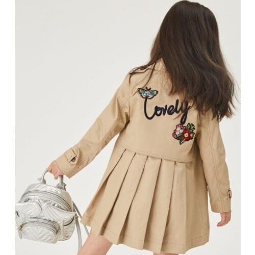 21 new teen girls double breasted trench coat Korean children spring autumn girl embroidered overcoat fashion clothes