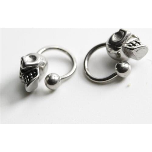 Mens and Womens Hip Hop Punk Retro Skull Earrings A Pair of C-shaped Mini Silver Color Jewelry Friends Holiday Gift