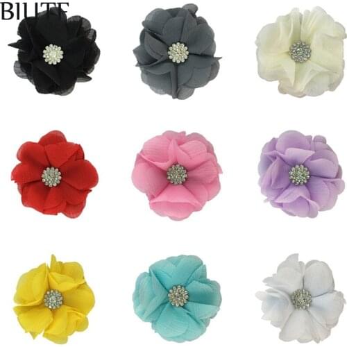100pcs/lot 2.4 inch Fabric Chiffon Flower with Rhionestone Button Kids Flower Clip Sewing Applique Headwear Wedding Decor TH301