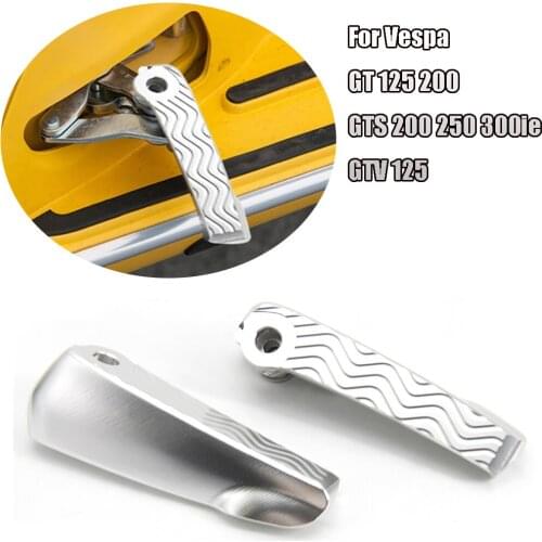 For Vespa GT GTS GTV 125 200 250 300 300ie Motorcycle Rear Passenger Foot Pegs Mount Black Pedal Extended Footpegs