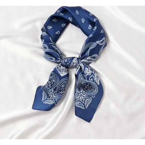 70*70cm Luxury Cashew Print Women Square Silk Neck Scarf Fashion Head Scarf Kerchief Elegant Foulard Bandana 2021 New
