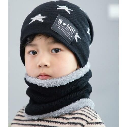 Lovely childrens winter wool hat neck cover Korean version thickened warm knitted hat baby childrens caps hat scarf set