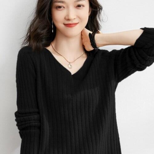 Autumn and winter new cashmere knitted womens vertical stripes sweater style wool v-neck loose sweater
