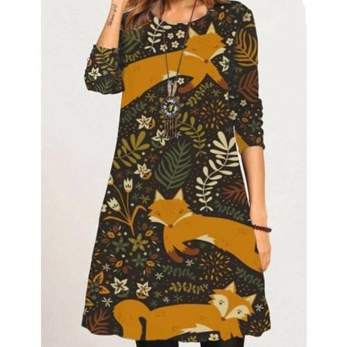 2021 Autumn and winter new womens Christmas location printing long-sleeved round-necked dress woman
