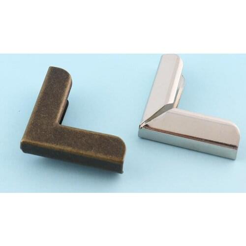 20pcs Bronze Decorative Book Corner Protector Embossed Metal Notebook Tips Scrapbooking Albums Menus Folders Retro Case Bracket