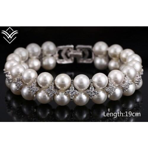 Fashion Pearl Double-Row Female Beacelet