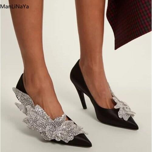Luxury Brand Design Crystal Angel Wings Women Pumps Satin Pointed Toe Women Wedding Shoes Runway Glitter Diamond Female Pumps