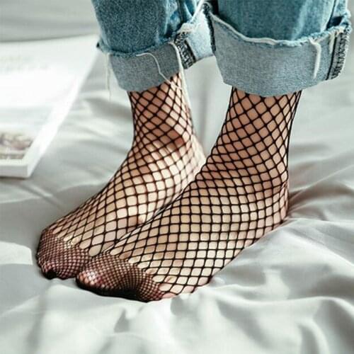 3 Pairs Fashion Summer Women Ruffle Large Fishnet Ankle High Socks Bow Tie Mesh Lace Fish Net Short Socks Chaussettes Hot sell