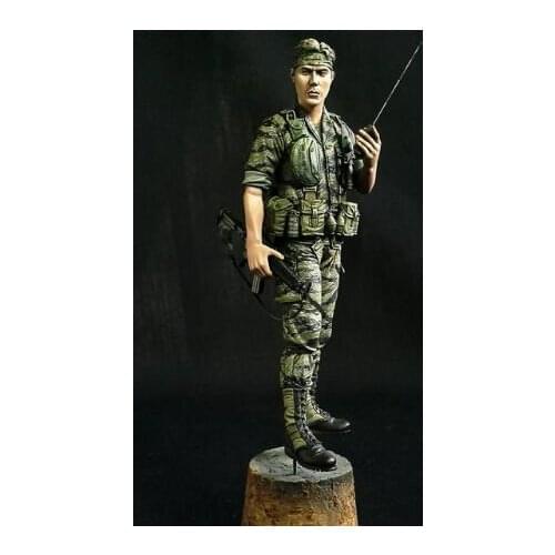 1/16 Resin Model Building Kit Figure Vietnam War Boy Scouts