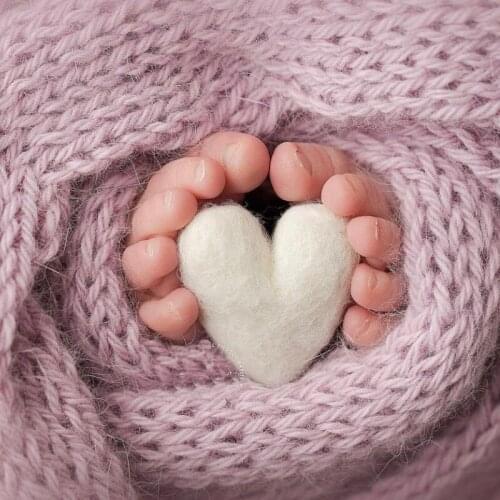 Newborn Baby Photography Wool Felt Love Shape Props Tiny Baby Girl Boy Photo Shoot Handmade Props bebe Fotografia Accessories