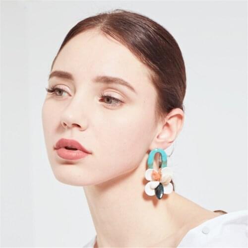 CRLEY Fashion Boho Flower Stud Earrings For Women Big Shell Statement Earrings Bohemia Jewelry Colorful Sweet Flower Big Earring