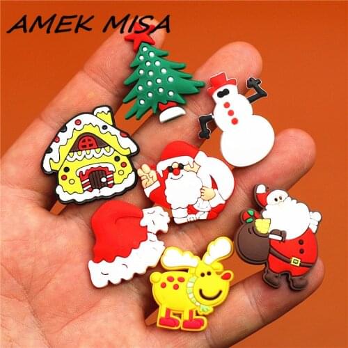 1pcs PVC Christmas Series Shoe Charms Accessories Halloween Croc Shoe Buckle Decorations Ormaments fit JIBZ Party Kids Gifts