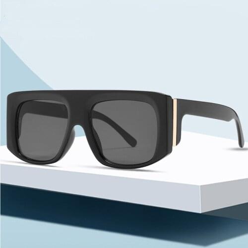 New Fashion Square Sunglasses Women Brand Design Classic Sun Glasses Men Vintage Travel Shades Unisex Driving Retro Oculos UV400