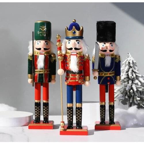 Wooden Nutcracker Kings Scepter Spearman Swordsman Puppet Vintage Handcraft Puppet Christmas Decoration Pendant Best Festival