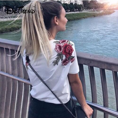 2019 New Stylish Spring Summer Women Short Sleeve Embroidery Flower Tees Tops Ladies Floral Loose T Shirt Casual Pullovers Top