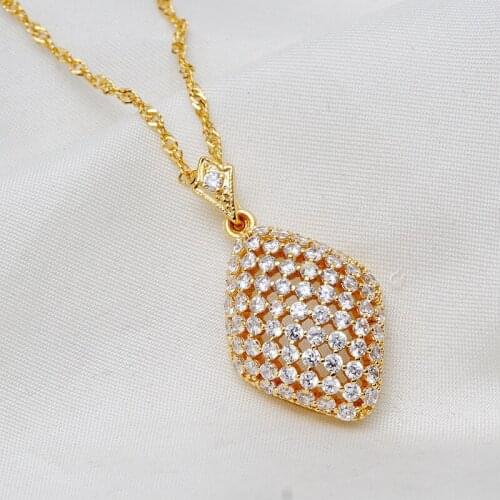 Luxury Copper Geometric Pendant Chain Necklace Vintage Style Fashion Woman Fashion Zirconia Jewelry With Gift Bag/Box