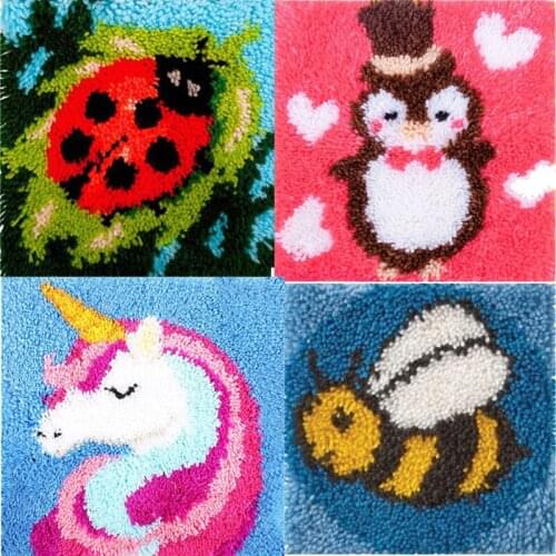 Cartoon Latch Hook Knooppakket Kussen Knopen Pillow Buttons Klink Haak Knoopkussen Pakket Cushion Latch Hook Klink Haak Kussen