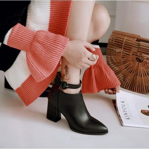 Autumn 2019 thick heel high side zipper womens boots pointed short boots pointed Martin boots womens shoes extra large 40-47