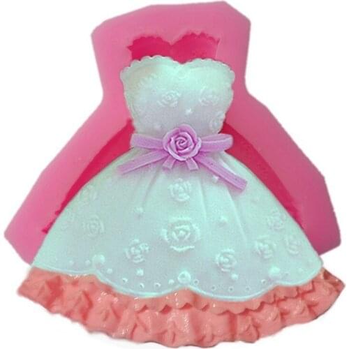 Kitchen DIY Creative 3D Tee Dress Silicone Mold Chocolate Fondant Cake Lady Princess Dress Tutu Skirt Baking Tools A822