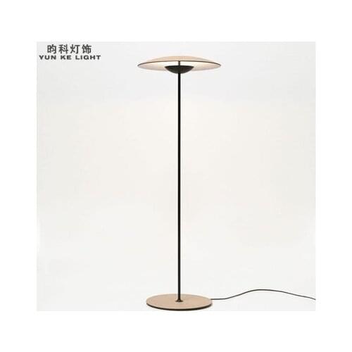 Modern minimalist fashion sofa study floor lamp Italian designer art living room bedroom hat floor lamp