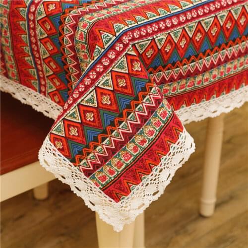 VANFON Lace Tablecloths On The Table