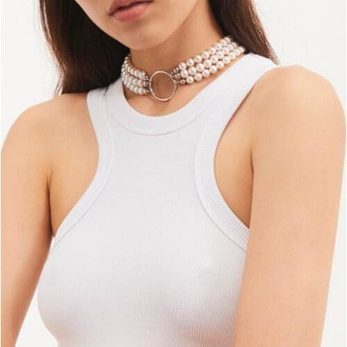 Multi-layer pearl necklace womens tide light luxury niche fashion sense temperament clavicle chain ins cold wind necklace