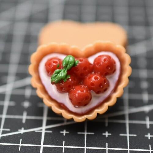 1pcs/lot resin flat back simulation food strawberry cake 24mm Cabochons Hair Bow Center Card Frame Making Craft DIY
