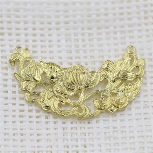 10pcs Brass Casted Lotus Corner Flower Charms Pendant Connectors Quality Gold Color DIY Crafts Wedding Jewelry Accessories