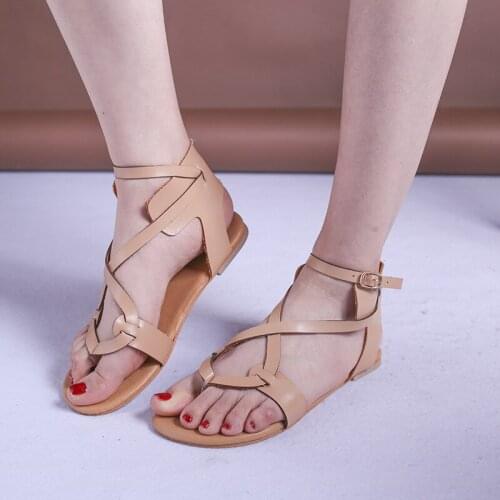 XEK 2019 Fashion Bandage Gladiator Sandals Summer Shoes Woman Casual Rome Style Flat Sandals XYW24