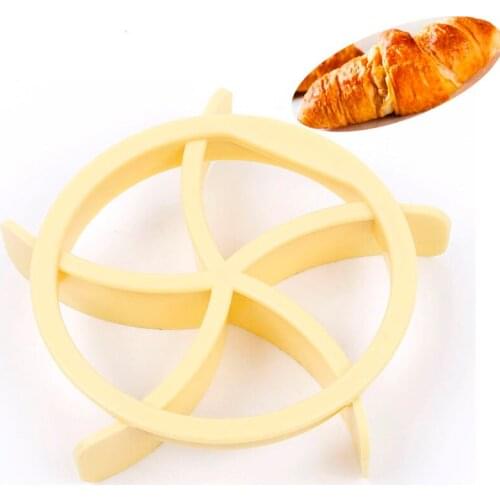 1pc Bread Rolls Mold Fan Shaped Pastry Cutter Dough Cookie Press Bread Cake Biscuit Stamp Moulds Kitchen Pastry Baking Tools Hot