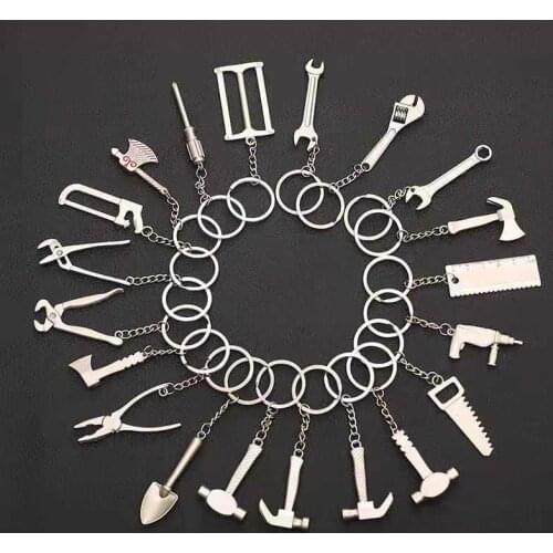 Keychains For Men Car Bag Keyring Outdoor Combination Tool Portable Mini Utility Pocket Clasp Ruler Hammer Wrench Pliers Shovel