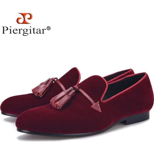 2019 New Five colors Handmade men velvet shoes fashion leather tassel men loafers wedding and party mens smoking slippers
