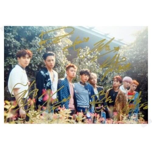 Signed EXO THE WAR autographed original group photo 6 inches free shipping 082017 C
