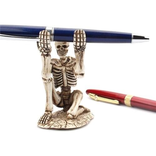 INS Retro Style Skull Pen Holder Desktop Pen Pencil Bracket Home Office Storage Supplies Desktop Decoration Pen Stand