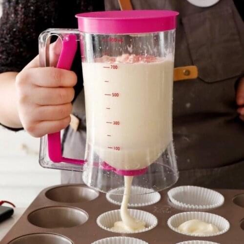 Creativity High-quality Cake Batter Uniform Distributor Dispenser Kitchen Tools Household Kitchen Baking Accessories Wholesale