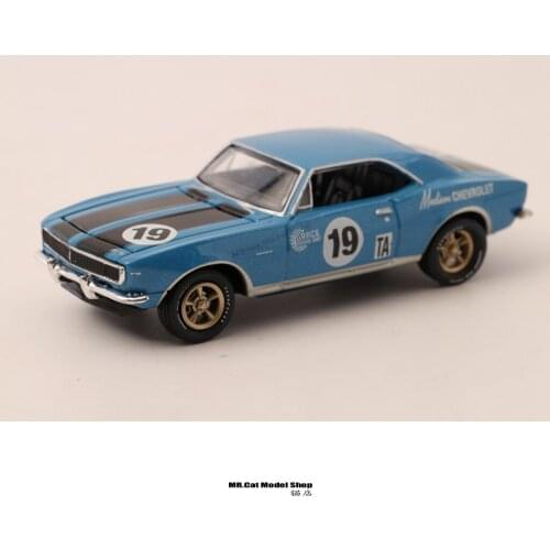 Metal 1:64 CAR Model M2 Alloy Toy Car 1968 Camaro Sedan Electroplated Blue No. 19 Without Box Collect Toy Figures