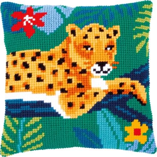 Cross Stitch Cushion Cover Leopard on a Tree Needlepoint Kits Printed Canvas Chunky Yarn Cross-stitch Pillow Case Arts & Crafts