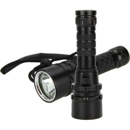 Outdoor Portable Flashlight Waterproof Underwater Scubas Diving Flashlight Camping Lantern Zoomable Torch Light Lamp Night Light